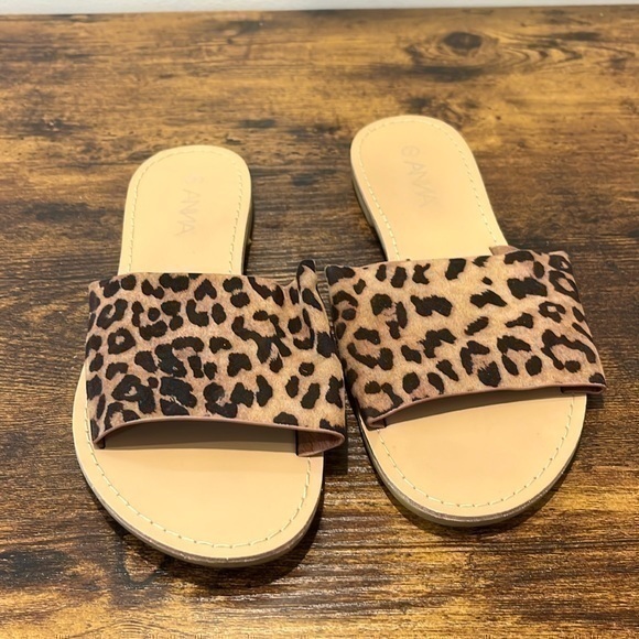 Anna Shoes - Anna Tezza Leopard Suede slippers sandals size 7 women